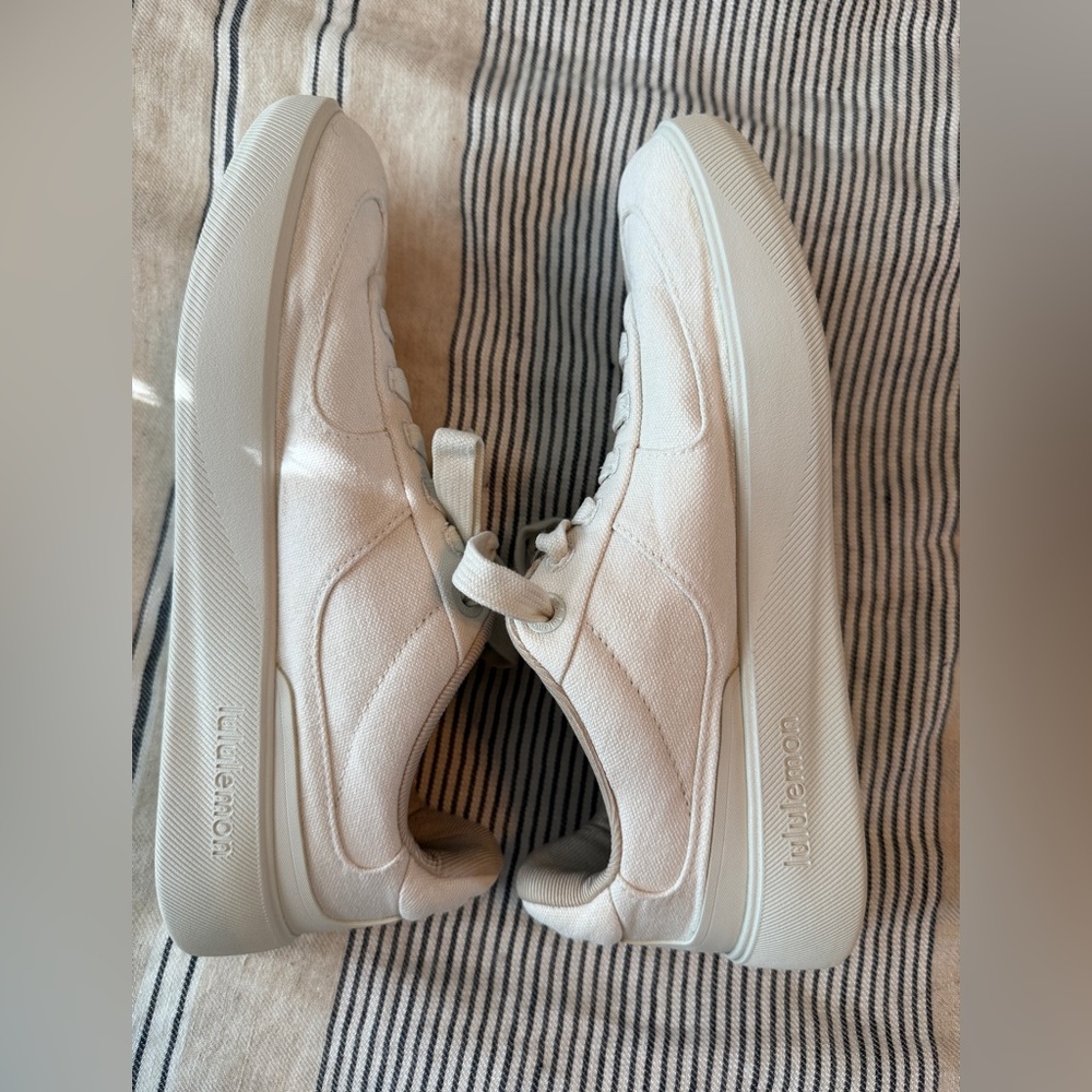 Lululemon Cityverse sneakers - Picture 5 of 8